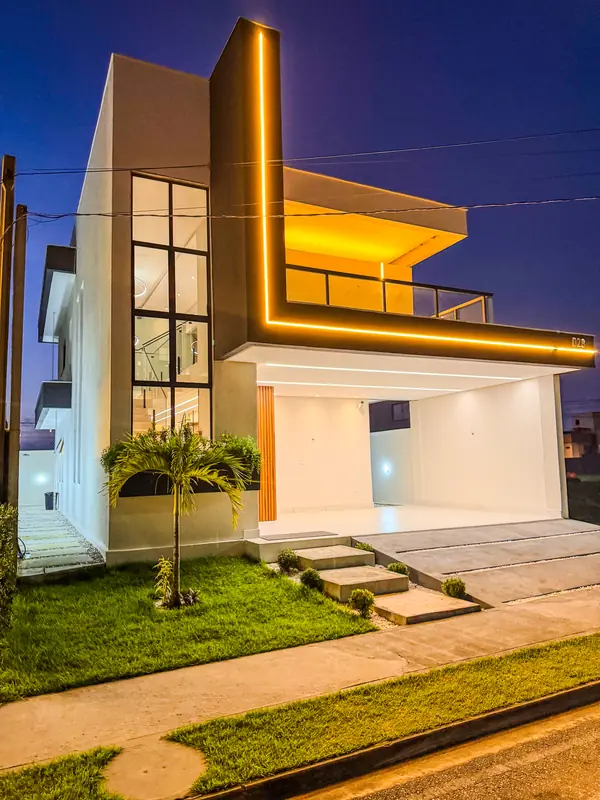 Casa Lumina